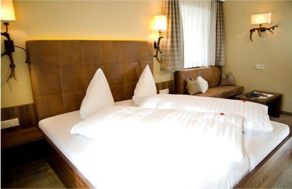 Hotel Garni Caroline Ischgl Zewnętrze zdjęcie